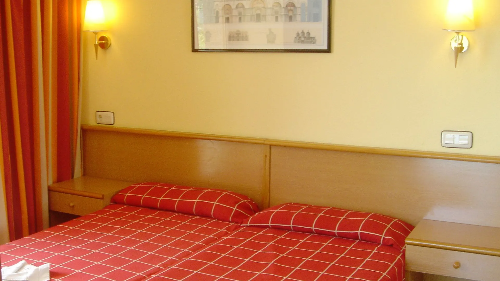 מלון 4R Salou Park Resort II